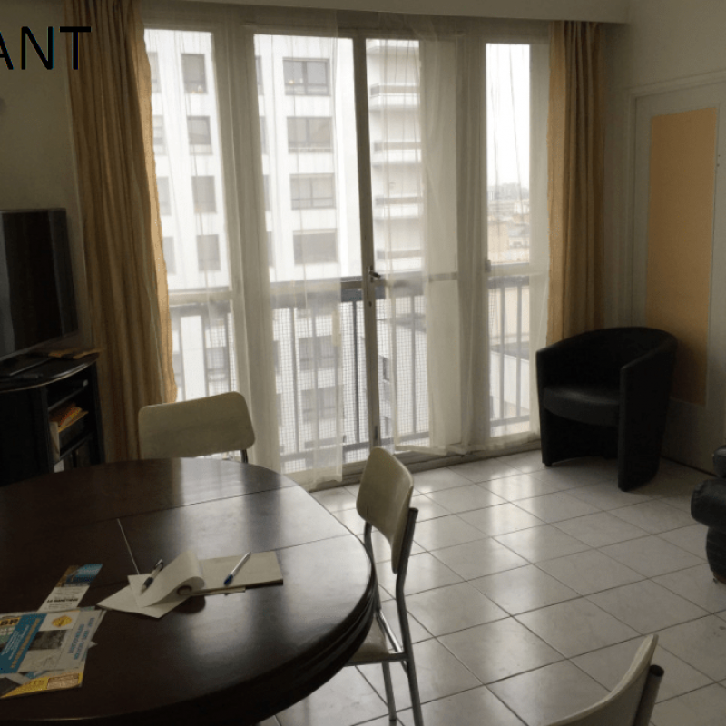 Avant 1